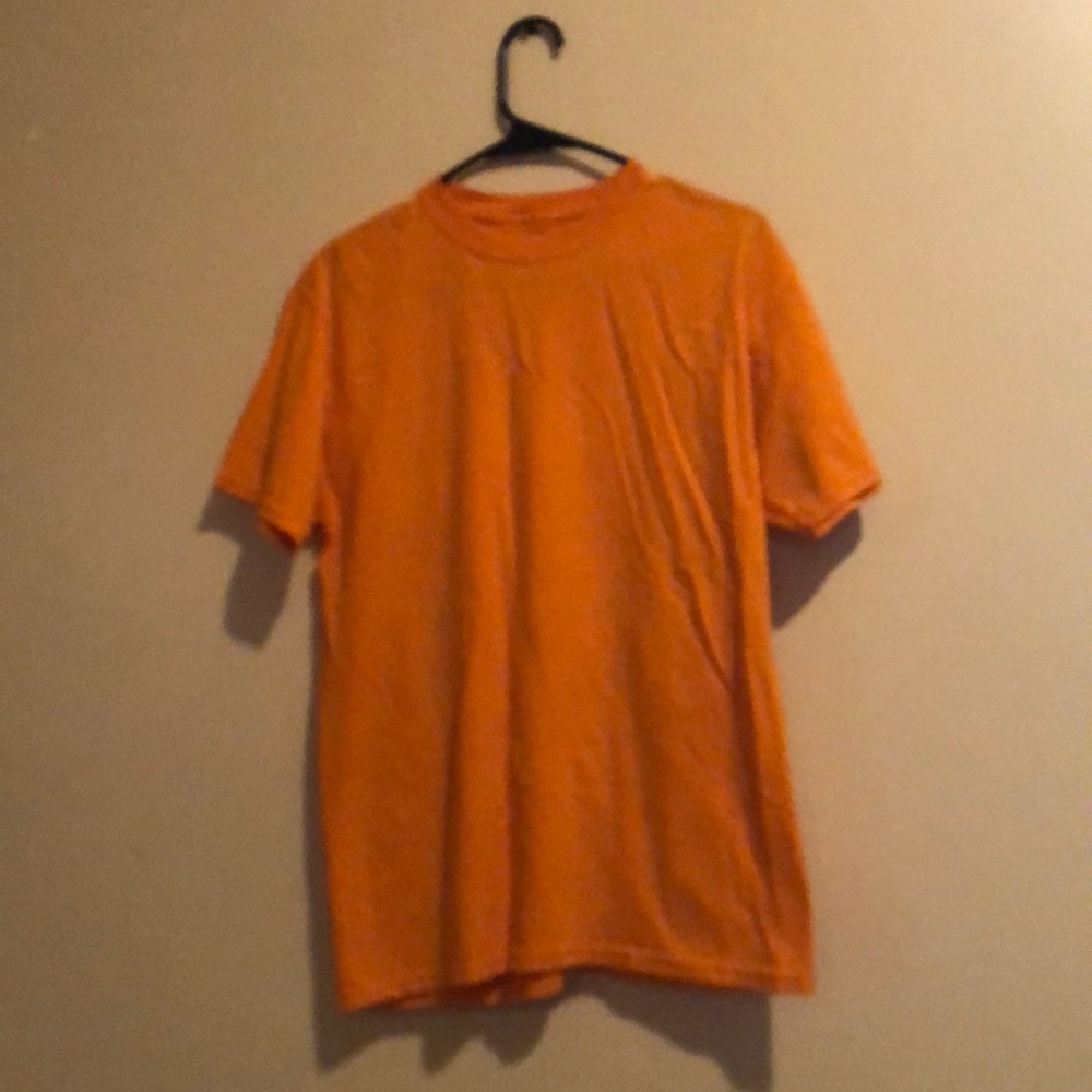 Not sure of brand, orange, mens L t-shirt